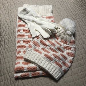 Scarves hat,gloves